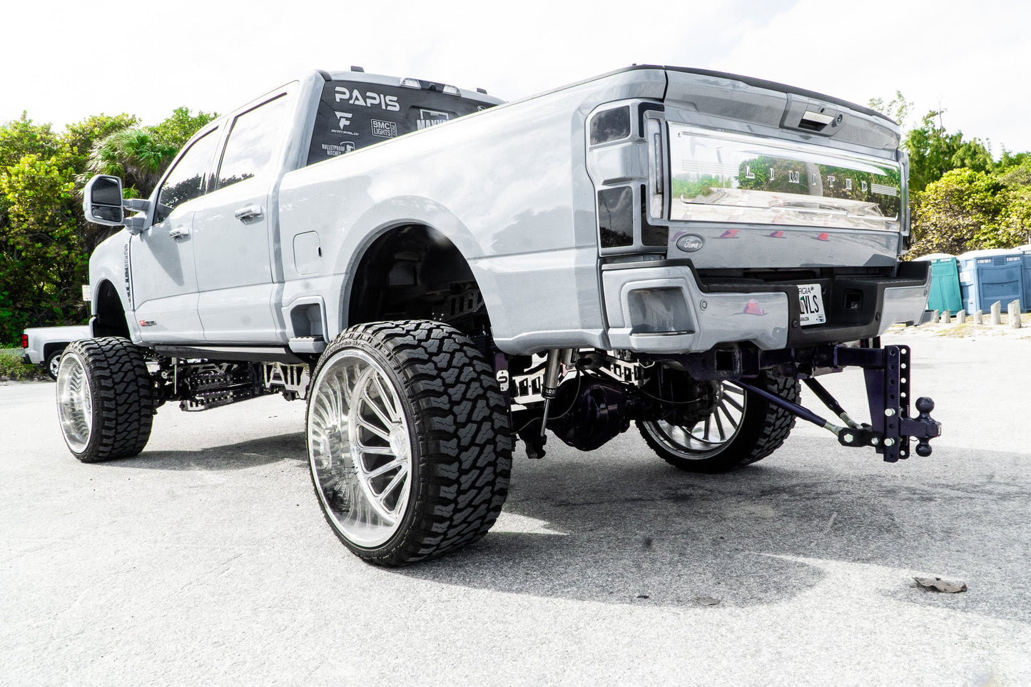 Ford Super Duty 10"-18" High Steer Long Arm 4 Link Lift Kit