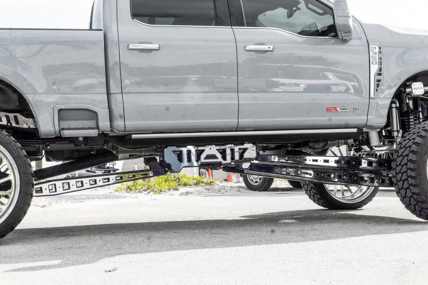 Ford Super Duty 10"-18" High Steer Long Arm 4 Link Lift Kit