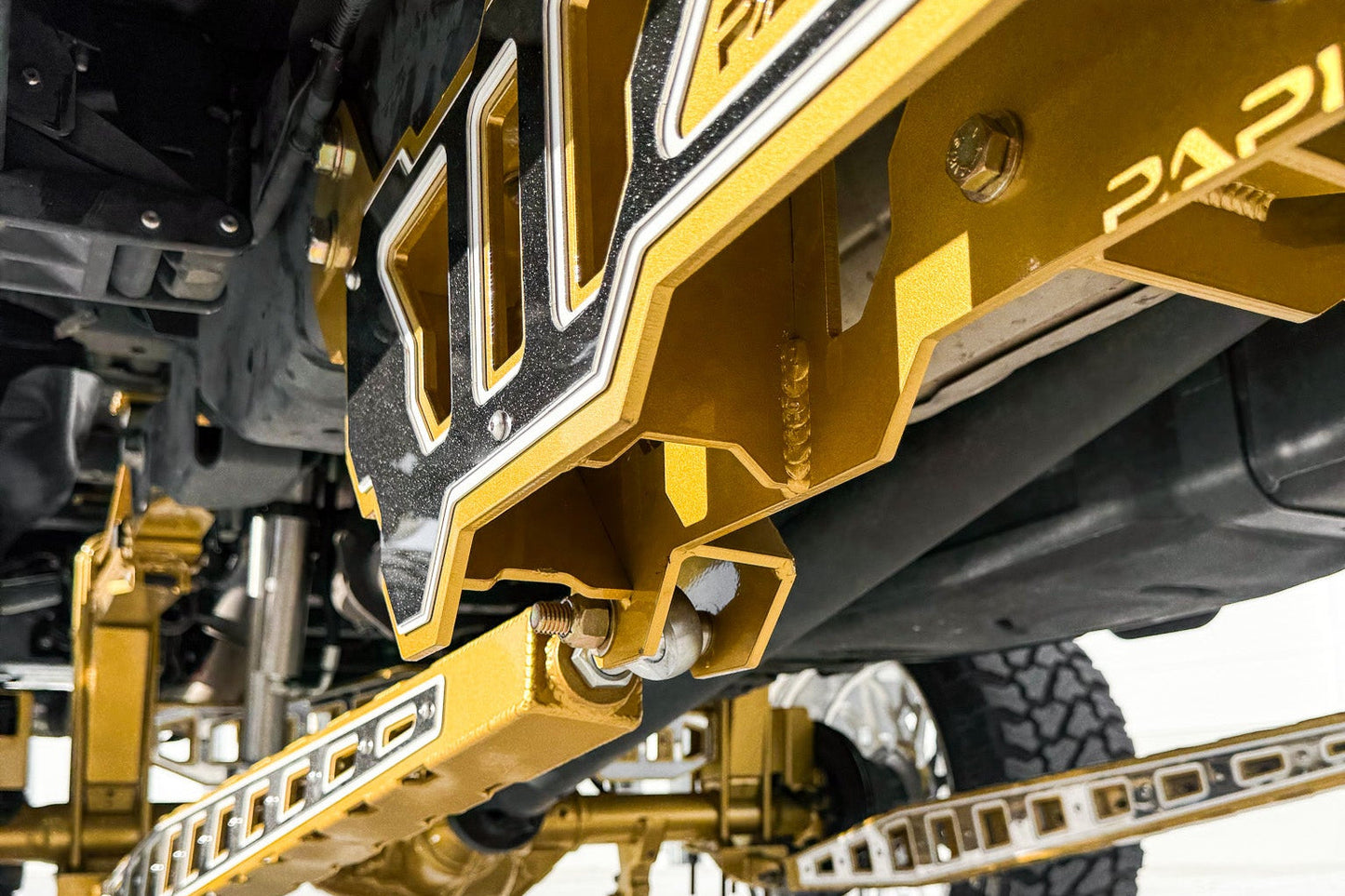 Ford Super Duty 10"-18" High Steer Long Arm 4 Link Lift Kit